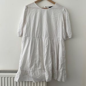 White cotton voluminous dress